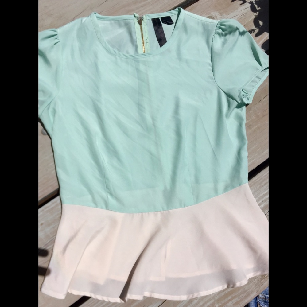 Ruffle Shirt with Zipper
